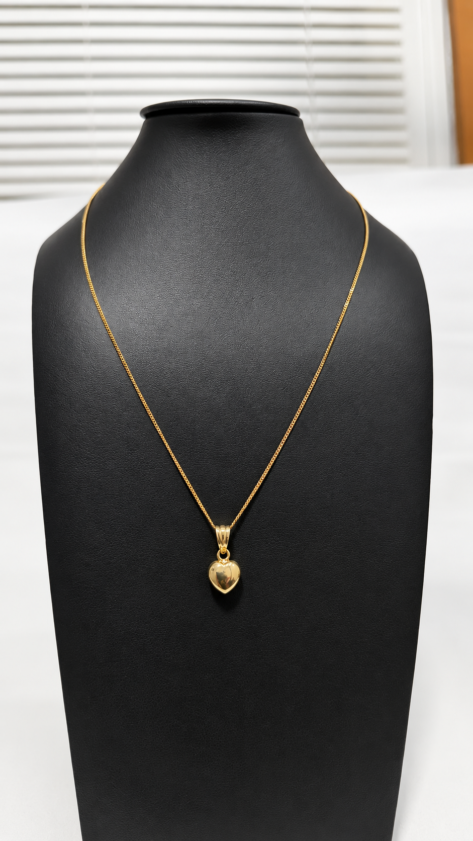 Collar con dije de corazón — Habana Luxe Jewelry