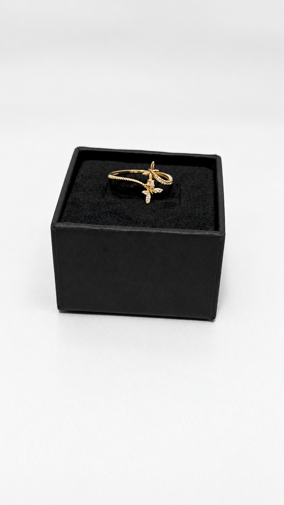 Anillo dorado 6 — Habana Luxe Jewelry